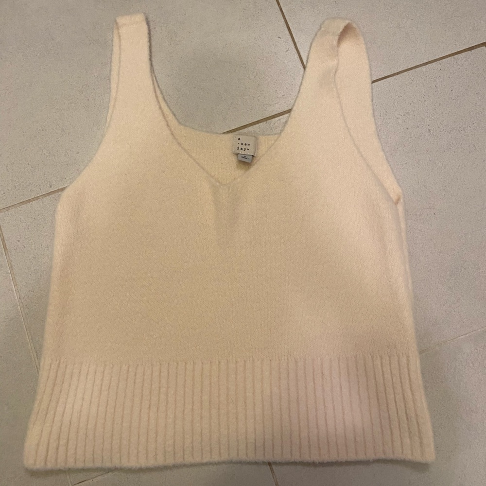 A new day (target) cream colored tank, soft